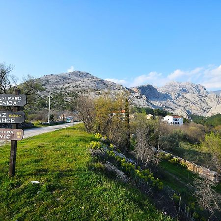Apartments Paklenica Starigrad Paklenica Extérieur photo