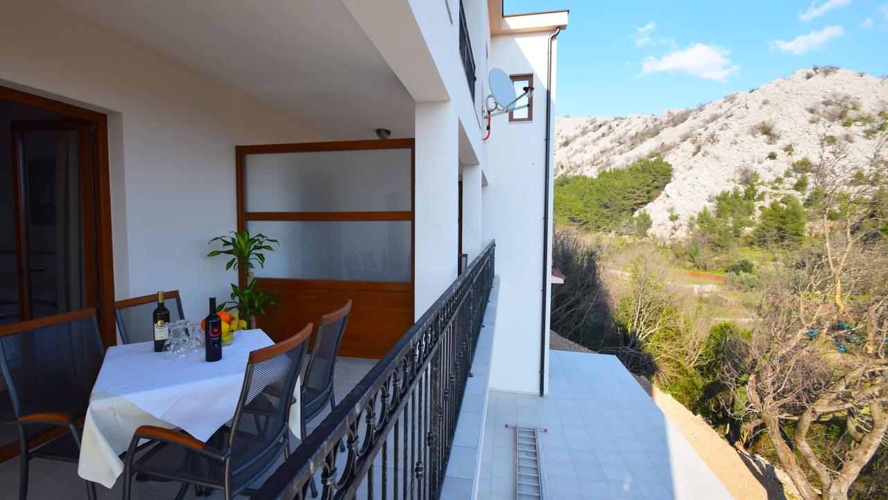 Apartments Paklenica Starigrad Paklenica Extérieur photo