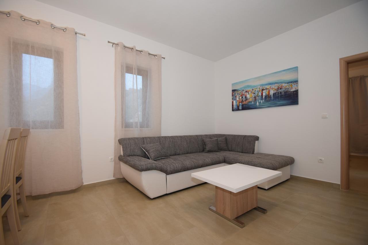 Apartments Paklenica Starigrad Paklenica Extérieur photo