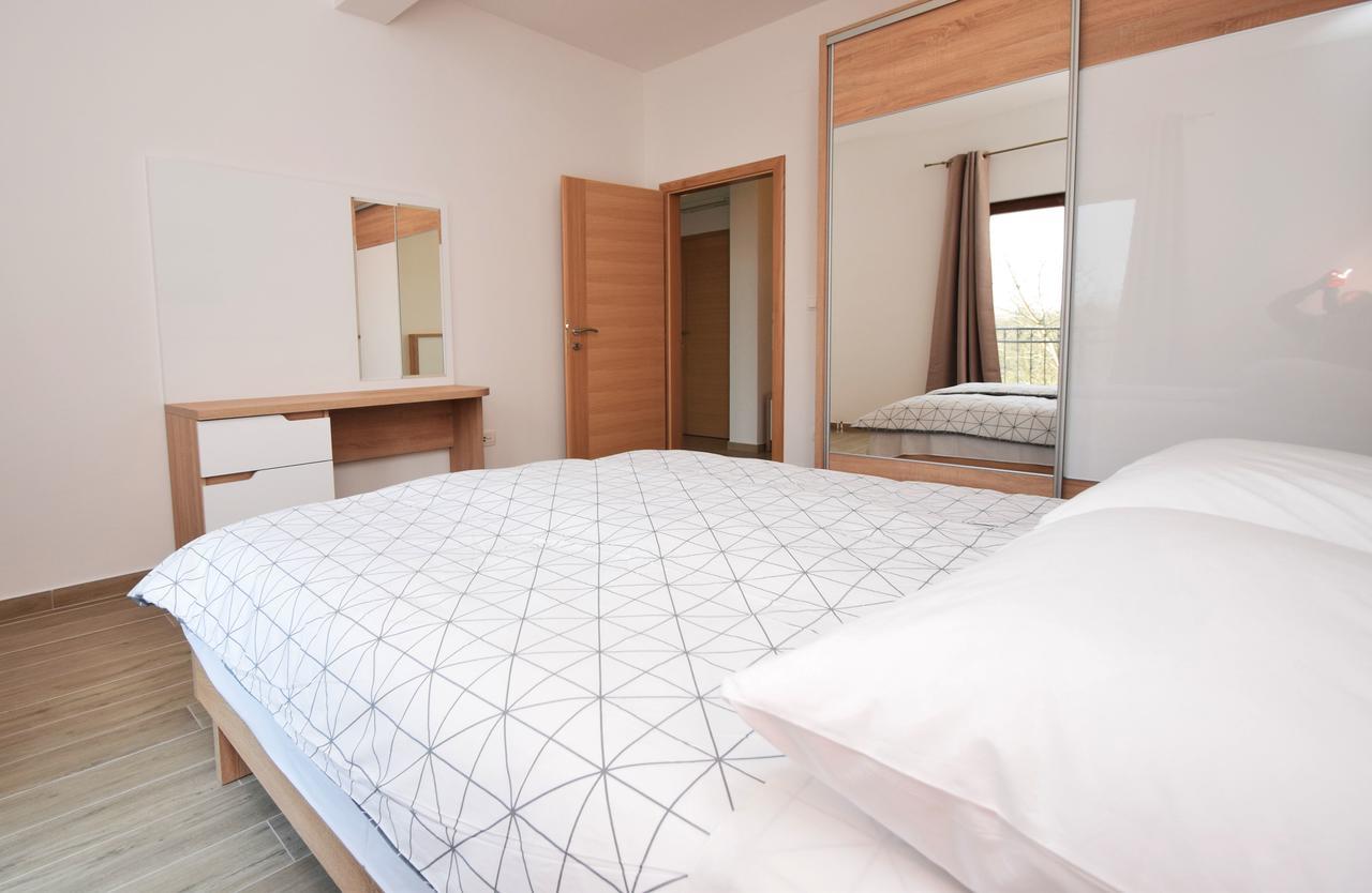 Apartments Paklenica Starigrad Paklenica Extérieur photo