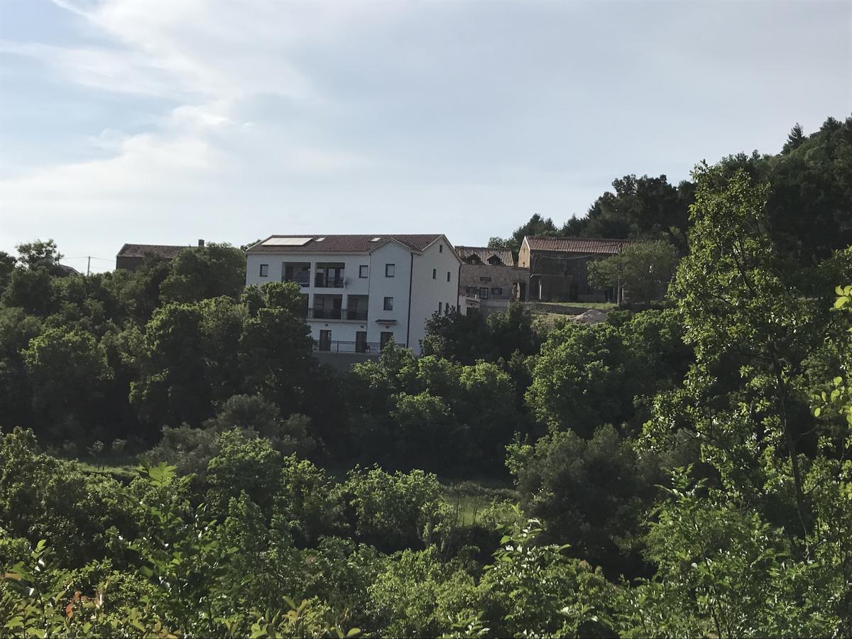 Apartments Paklenica Starigrad Paklenica Extérieur photo