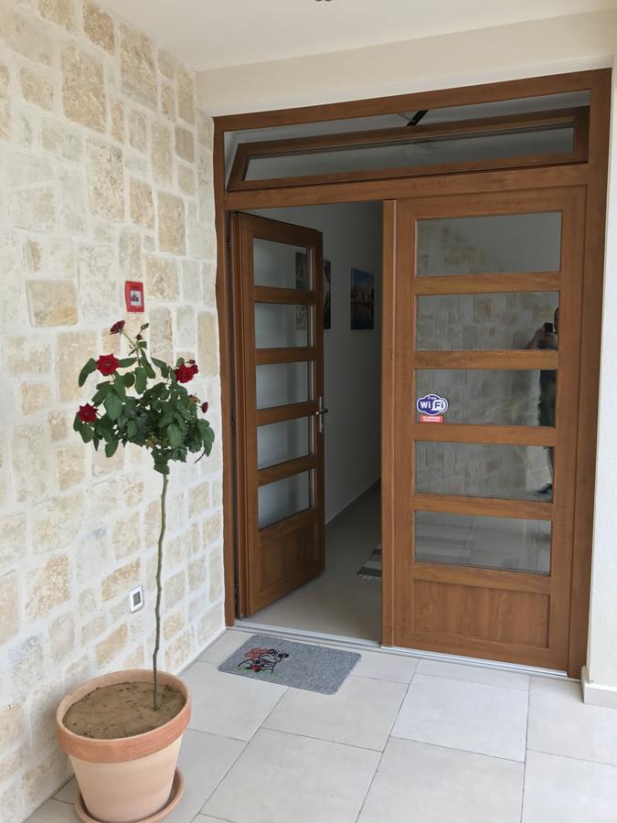 Apartments Paklenica Starigrad Paklenica Extérieur photo
