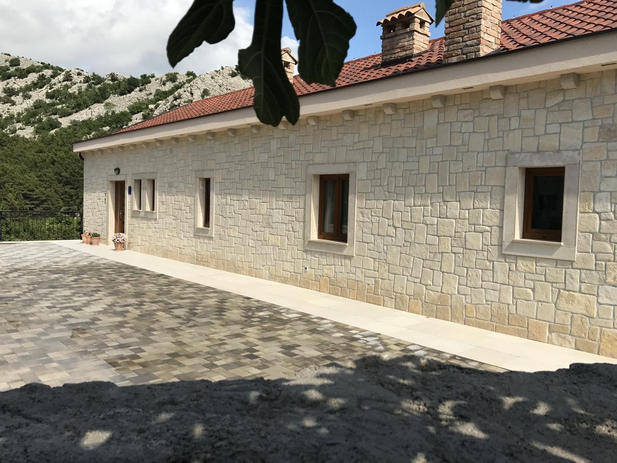 Apartments Paklenica Starigrad Paklenica Extérieur photo